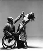 Foto - vozíčkář při tanci Foto - vozíčkář při tanci